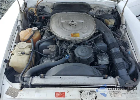 1988 Mercedes-Benz 560 Sl from USA, damaged, VIN WDBBA48D4JA084158